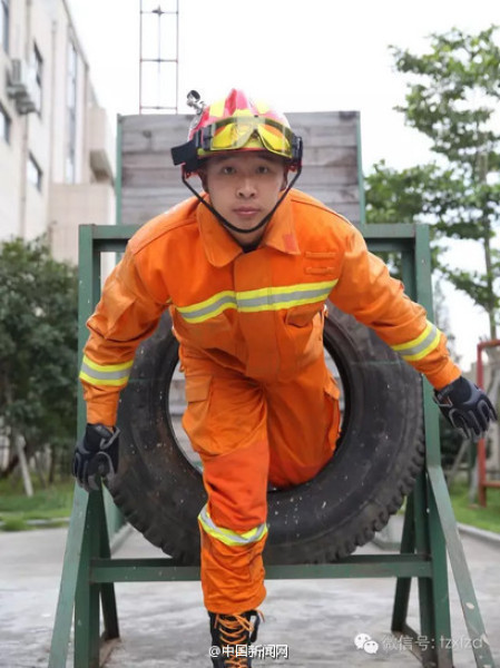 Khi được hỏi tại sao có thể ăn một lượng mì nhiều như vậy, Bu trả lời, công việc vất vả và huấn luyện gian khổ khiến anh kiệt sức. Chỉ bằng cách ăn thật nhiều mới có thể giúp anh nạp lại năng lượng.