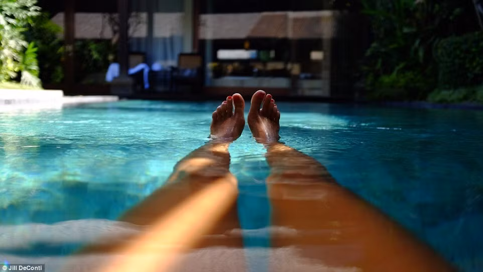 Cho đến nay, cô gái trẻ vẫn chưa xác định thời điểm trở về Mỹ cho dù cô thừa nhận rất nhớ gia đình và bạn bè.