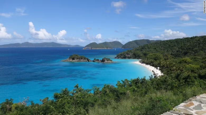 Bãi biển Maho trên quần đảo Virgin thuộc Mỹ.