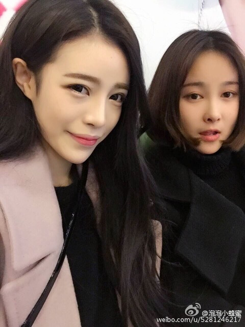 Nụ cười thiên thần của nữ sinh 9X.