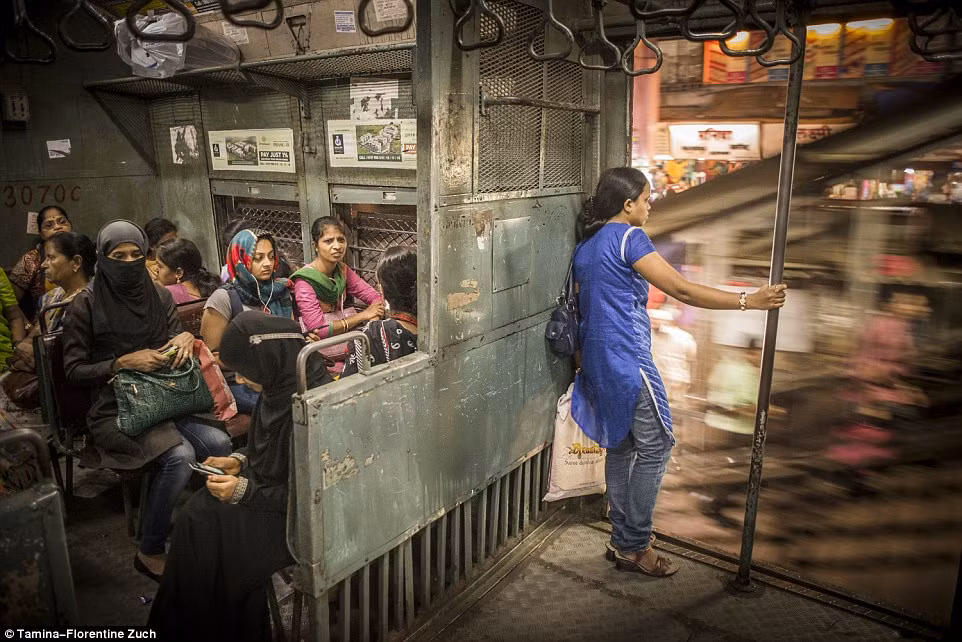 Du lịch: Toa tàu chỉ dành riêng cho phụ nữ ở Ấn Độ. (Ảnh: Tamina-Florentine Zuch)