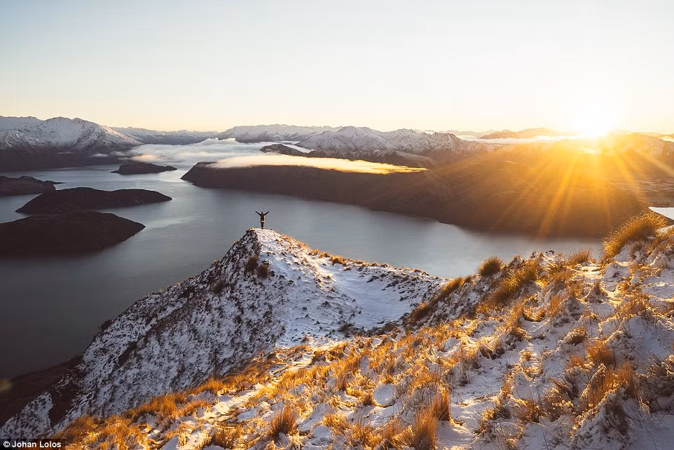 Đỉnh Roys trên hồ Wanaka là địa điểm được nhiều du khách ưa thích.