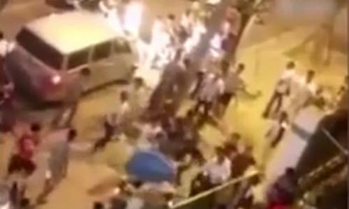 Bị đánh đập dã man vì quay phim quản lý đô thị Bi danh dap da man vi quay phim quan ly do thi