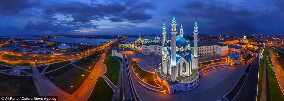 Khung cảnh lúc mặt trời lặn tại thành phố Kazan, Tatarstan. (Nguồn: Daily Mail)