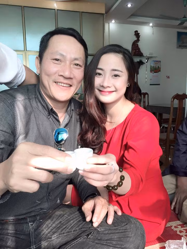 Để duy trì cùng lúc nhiều hoạt động, công việc như vậy, cô nàng quỷ sứ Kiều Như ngày nào đã phải rất tốn công sắp xếp quỹ thời gian của mình một cách thật hợp lý, có trình tự phù hợp cho các phần việc. Trải qua nhiều áp lực ở thời gian đầu, đến nay Thu Huyền đã có được sự tự tin, hoạt động năng nổ và dần quen mặt hơn với khán giả truyền hình Việt Nam khi thường xuyên có được những vai diễn trên màn ảnh nhỏ.