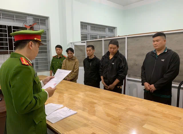 UBND tỉnh Đắk Lắk chỉ đạo “nóng” vụ giá đỗ ngâm chất cấm UBND tinh Dak Lak chi dao “nong” vu gia do ngam chat cam