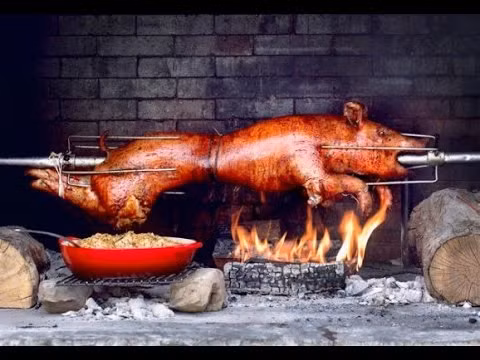 Không những vậy, sau trận chiến trên, binh sĩ La Mã có thể thưởng thức món thịt lợn nướng hấp dẫn trong niềm vui chiến thắng.