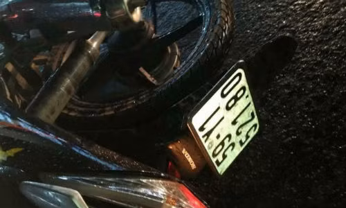 Mua lon o TP.HCM: Cay do, ngap lut, ket xe