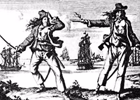 Anne Bonny và Mary Read đã gia nhập nhóm cướp biển và thực hiện nhiều phi vụ tấn công, cướp tàu thuyền trong nhiều năm. Tuy nhiên, về sau cả hai bị bắt. Trong khi Mary Read chết trong tù lúc 31 tuổi khi chưa sinh con thì Anne Bonny được người cha giàu có cứu ra ngoài.