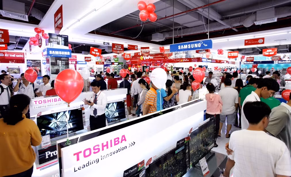 Khai truong TTTM Vincom Quang Trung - TP HCM-Hinh-5