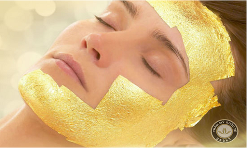 Mặt nạ vàng giúp kích thích sản sinh collagen và elastin cho da.