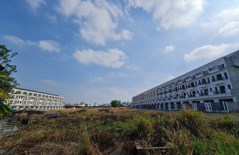 Theo đó, Công an tỉnh Đồng Nai đề nghị một số đơn vị liên quan cung cấp hồ sơ, giấy tờ liên quan đến quá trình quản lý, thẩm tra, thẩm định, thu hồi, cho thuê, giao đất cho Bidaco thực hiện dự án khu dân cư Bình Đa. (Ảnh: Pháp luật TP HCM).