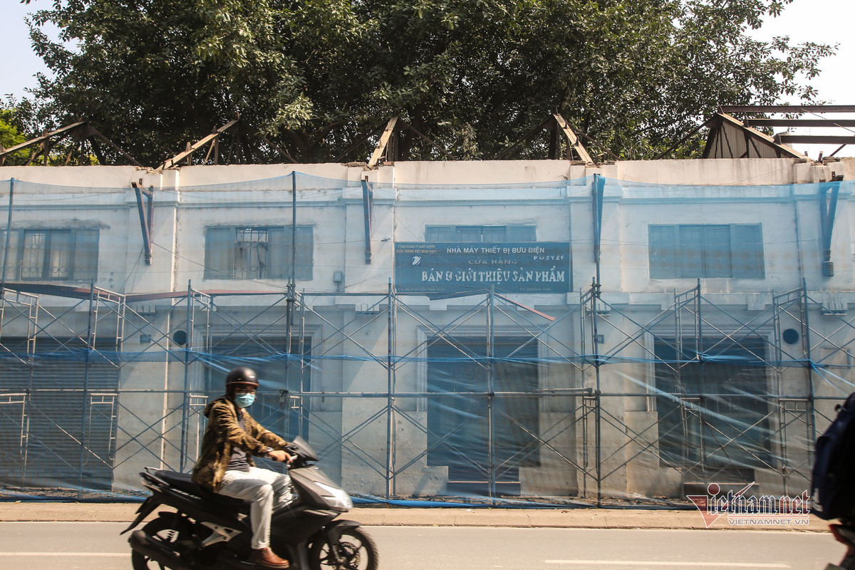 Trong những năm 2010 - 2019, Công ty CP Thiết bị Bưu điện, chủ khu đất, từng dự định xây dựng khu đất này trở thành trung tâm công nghệ cao và trung tâm nghiên cứu phát triển (R&amp;D). (Ảnh:Vietnamnet).