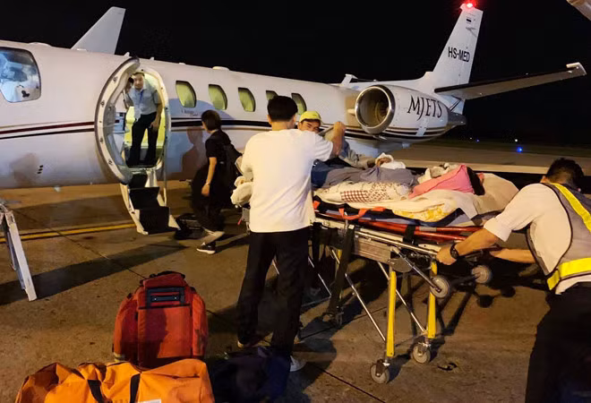 Viet kieu bi tat axit ngay Tet: Dam nuoc mat ngay doan vien-Hinh-3