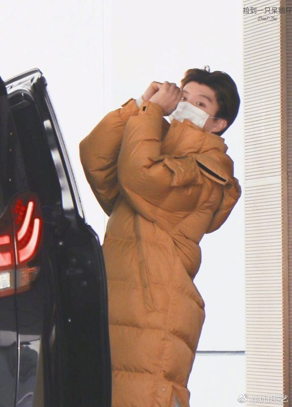 Ly Than xuat hien cung 'me vo', pha vo tin don chia tay Pham Bang Bang-Hinh-3