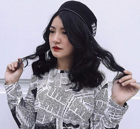 Thu Uyên tham gia nhiều phong trào hoạt động Đoàn và các cuộc thi văn nghệ, nhan sắc ở trường Cao đẳng Sư phạm Lạng Sơn.