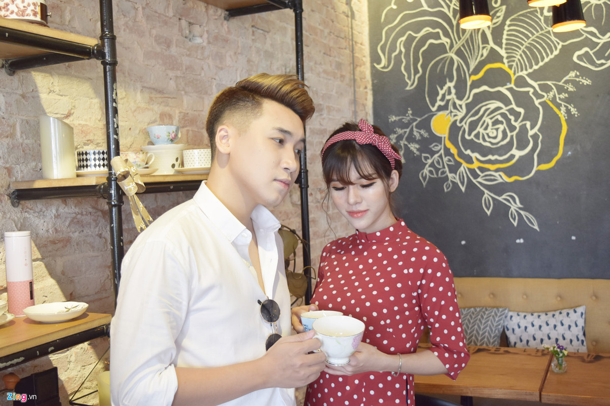 Vlog Huy Cung: 'Chua tung yeu co gai nao tuyet voi nhu vo”-Hinh-4