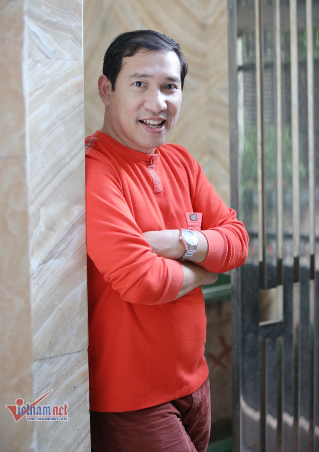 Tết đến Quang Thắng chỉ hay chúc sức khỏe và hạnh phúc tới mọi người. Anh bảo bản thân không biết nói lời hoa mỹ. Quang Thắng thật thà: "Con người tôi không nói được những lời có cánh. Đi đến đâu cũng chỉ nói một câu, nhiều người hay các nhà báo bảo chụp ảnh tôi cũng chỉ có hai điệu, một là cười, hai là khoanh tay''. 