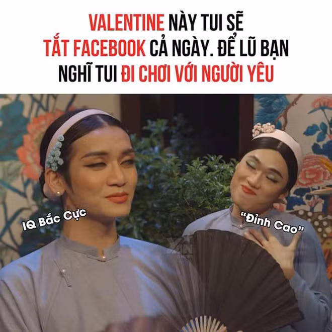 F.A mãi cũng ngại lắm, thế là "hội những người cô đơn" bày đủ trò để thể hiện mình cũng có bồ như ai. Nhưng mà trò này không an toàn chút nào đâu, bị người khác bóc có khi càng xấu hổ thêm thôi! Ảnh: FB.