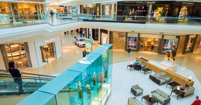 6. Short Hills: Cách New York không xa, Short Hills có thu nhập trung bình của các hộ gia đình là 367.491 USD/năm (~8,6 tỷ đồng). Đây là nơi duy nhất của bang New Jersey có tên trong top 10.