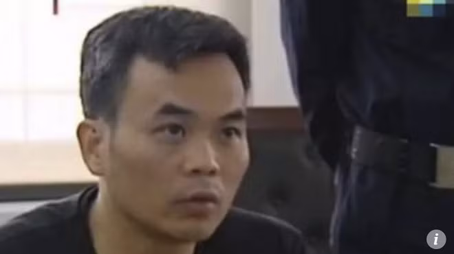 Rut trieu USD trong suot nam ma ngan hang khong hay biet