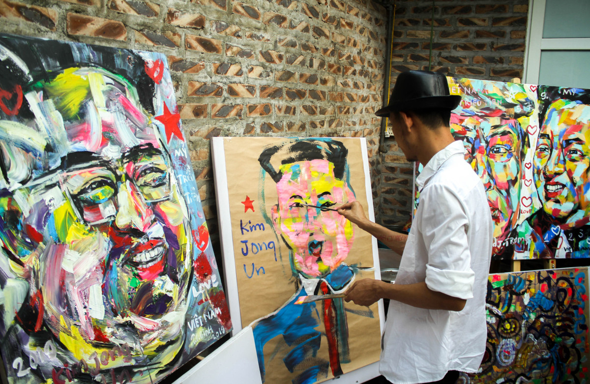 Đối với thế hệ trẻ Việt Nam, anh Bình hy vọng rằng, những tác phẩm này sẽ truyền cảm hứng sống, truyền đam mê tới họ trong mọi lĩnh vực, không riêng gì về nghệ thuật mà còn cả kinh tế, chính trị, xã hội... Con người không ai hoàn hảo nhưng bạn chỉ cần cố gắng hết mình, nỗ lực học hỏi, sáng tạo và không sợ xấu, kiên định với con đường riêng và cá tính riêng của mình, hướng đến những giá trị tốt đẹp cho con người, gia đình và xã hội.