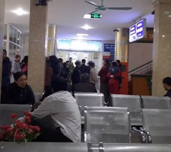 Nghi mau thuan tinh cam, doi tuong dam chet nu lai xe roi uong thuoc tru sau tu tu-Hinh-3