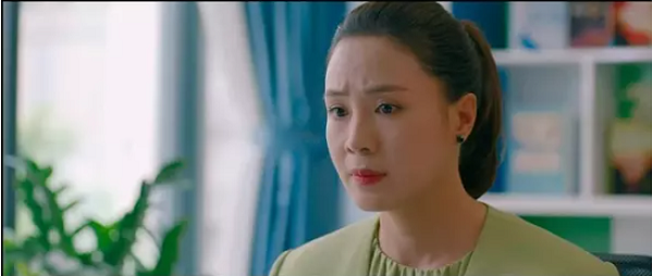 Vao vai luat su, Duong Mich va Hong Diem ai dien tot hon?