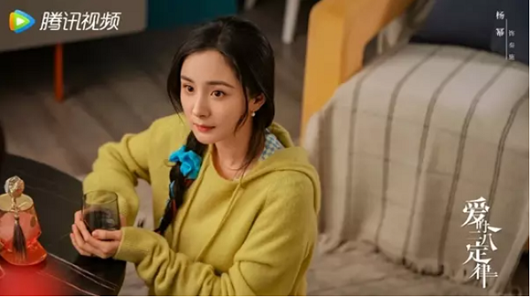 Vao vai luat su, Duong Mich va Hong Diem ai dien tot hon?-Hinh-5