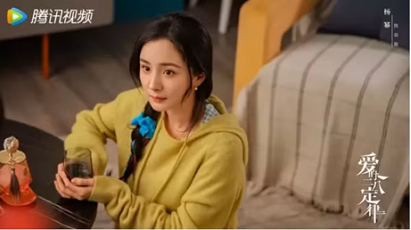 Vao vai luat su, Duong Mich va Hong Diem ai dien tot hon?-Hinh-5