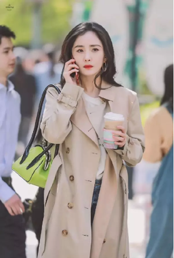 Vao vai luat su, Duong Mich va Hong Diem ai dien tot hon?-Hinh-6