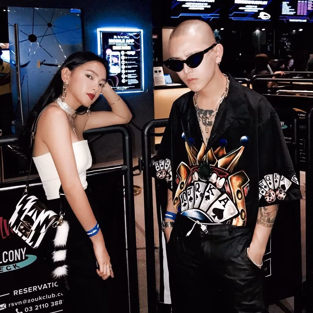 Chàng trai Hà thành còn sở hữu rất nhiều hình xăm lạ mắt, độc đáo.