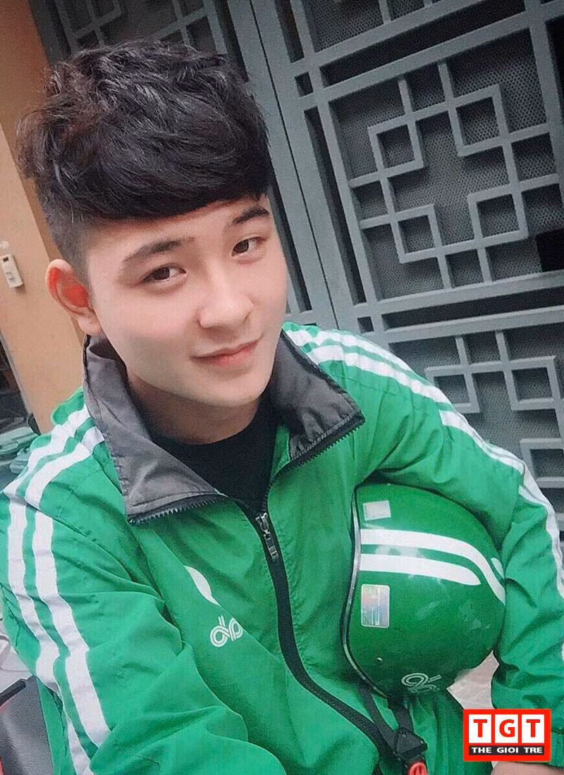 Chị, em thi nhau chia sẻ với mong muốn tìm ra trang mạng cá nhân của anh chàng điển trai này.