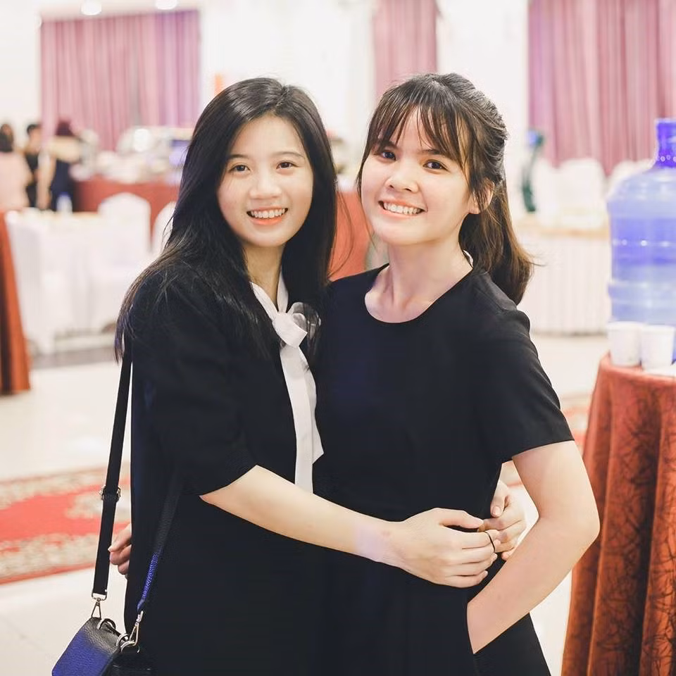 Nữ sinh Học viện An ninh Nhân dân chia sẻ thêm cô thích tìm hiểu về ngôn ngữ. 9X bắt đầu học tiếng Trung từ những năm phổ thông. Cô lựa chọn tiếng Trung vì muốn biết về nền văn hóa và con người tại quốc gia này.