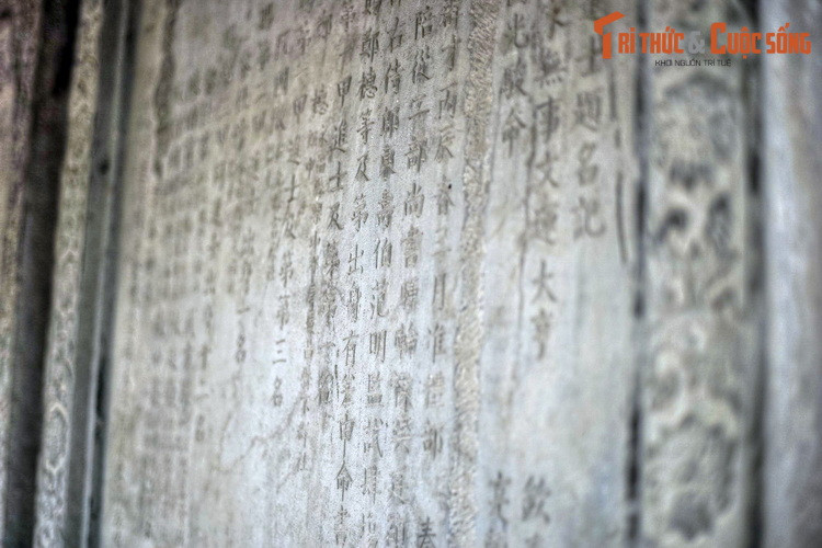 Đây cũng chính là nơi đã hun đúc nên bao truyền thống văn hóa giáo dục quý báu, trong đó có truyền thống hiếu học, tôn sư trọng đạo, truyền thống trọng hiền tài của dân tộc... (bài có sử dụng tư liệu của BQL Văn Miếu - Quốc Tử Giám, Hà Nội).