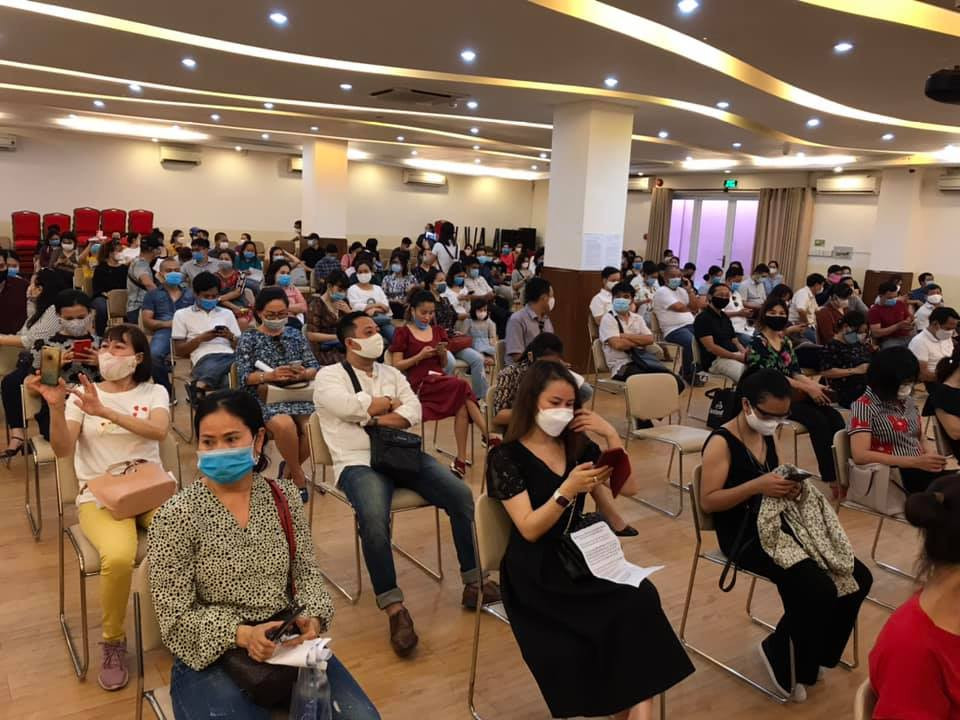 Truong Quoc te Viet Uc tan thu hoc phi dip COVID-19: Phu huynh 