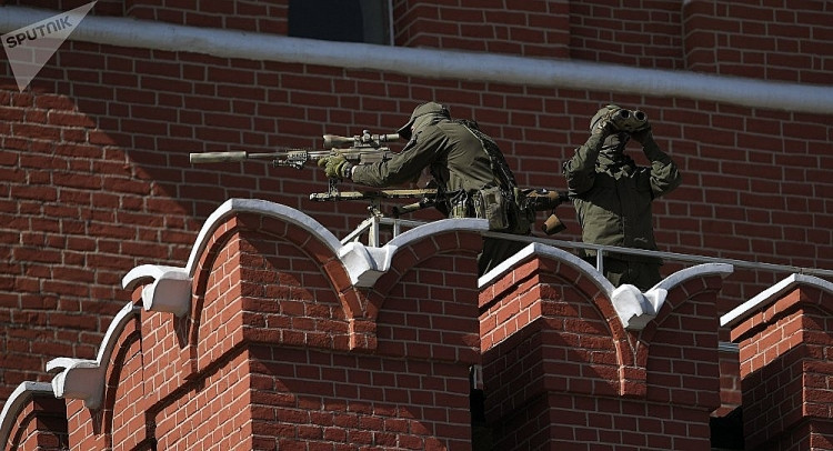 Đây là súng bắn tỉa thế hệ mới được tổ hợp Tochnost nghiên cứu, thiết kế và giao cho nhà máy của Công ty ORSIS Promtexnologia sản xuất. T-5000 là vũ khí chuyên dụng trang bị cho các đơn vị đặc nhiệm chống khủng bố hoặc quân đội để thực hiện các nhiệm vụ đặc biệt.