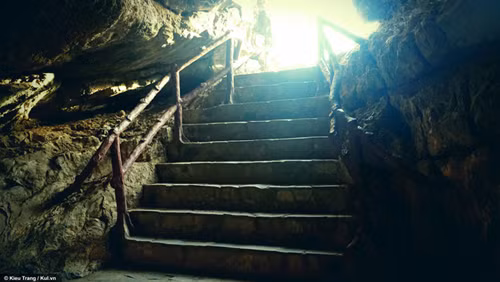 An tuong hang dong da nuot may, dep nhat nhi Viet Nam-Hinh-3