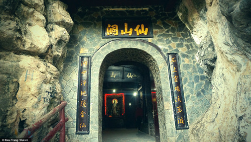 An tuong hang dong da nuot may, dep nhat nhi Viet Nam-Hinh-2