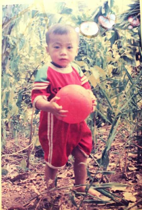 Có ai nhận ra đây là chàng "thủ môn quốc dân" Bùi Tiến Dũng của U23 Việt Nam làm mê mẩn biết bao chị em?