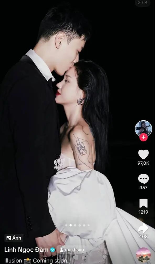 Mới đây trên kênh TikTok, Linh Ngọc Đàm chia sẻ một vài khoảnh khắc nhiều người liên tưởng ngay đến ảnh cưới.