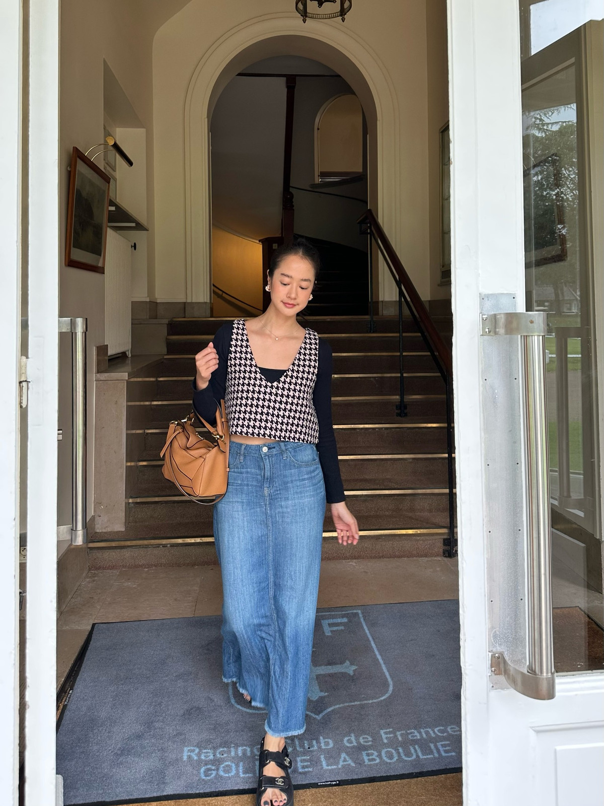 Hiện tại, Amandine mong muốn dành thời gian trau dồi thêm vốn tiếng Việt để có thể giao tiếp trôi chảy hơn.