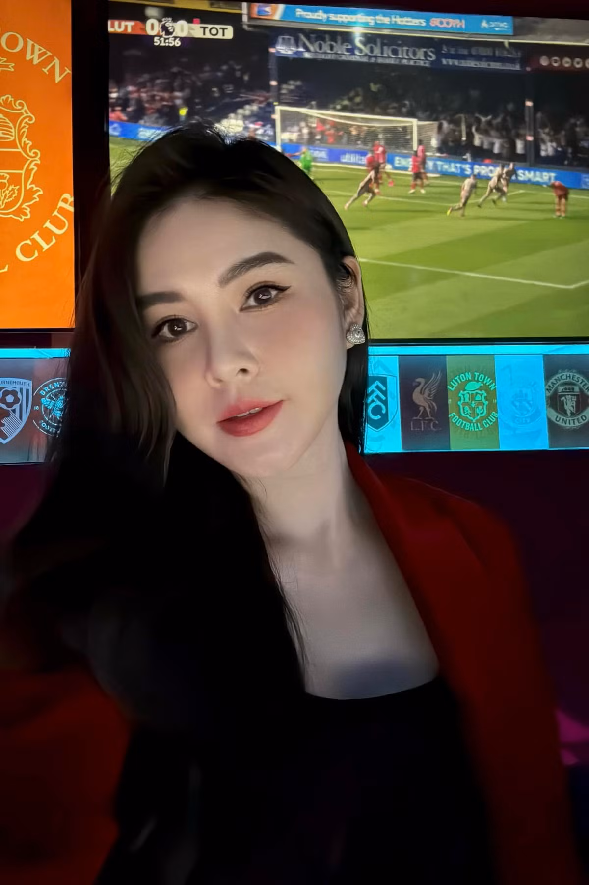 Nhiều người còn bình luận, cô sinh xong trông Thu Hoài chẳng khác gì với trước.