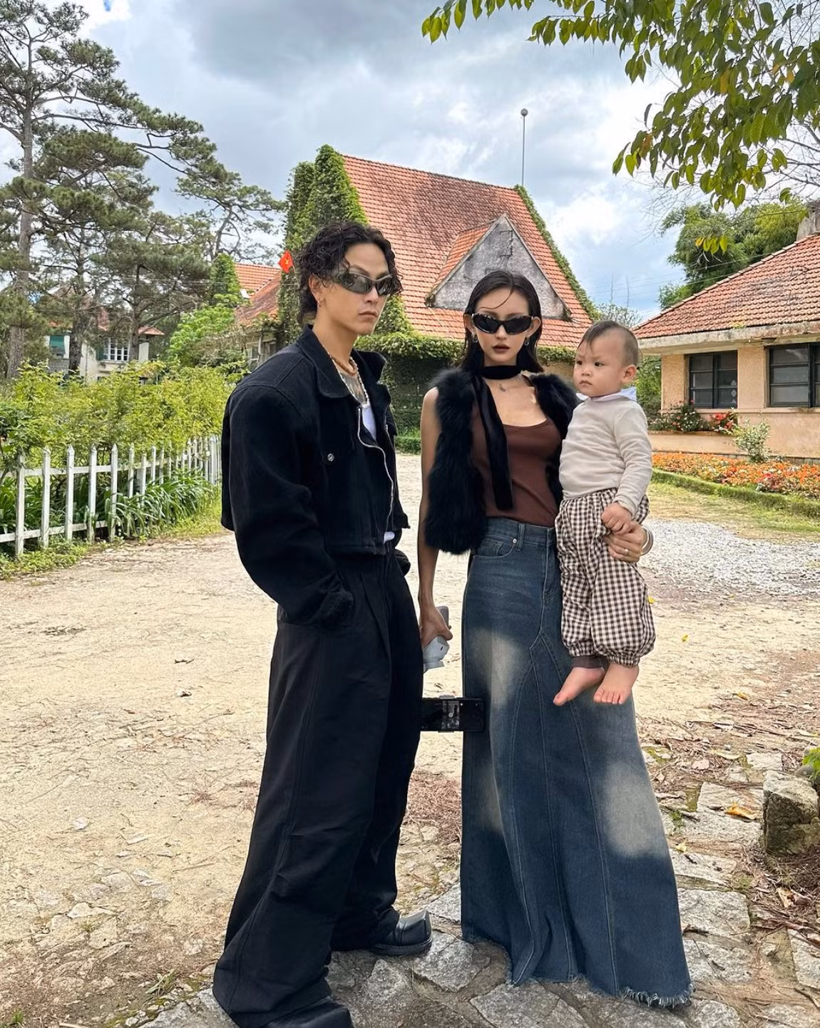 Cuoi Decao, Lam Minh duoc khen nhan sac ngay cang thang hang