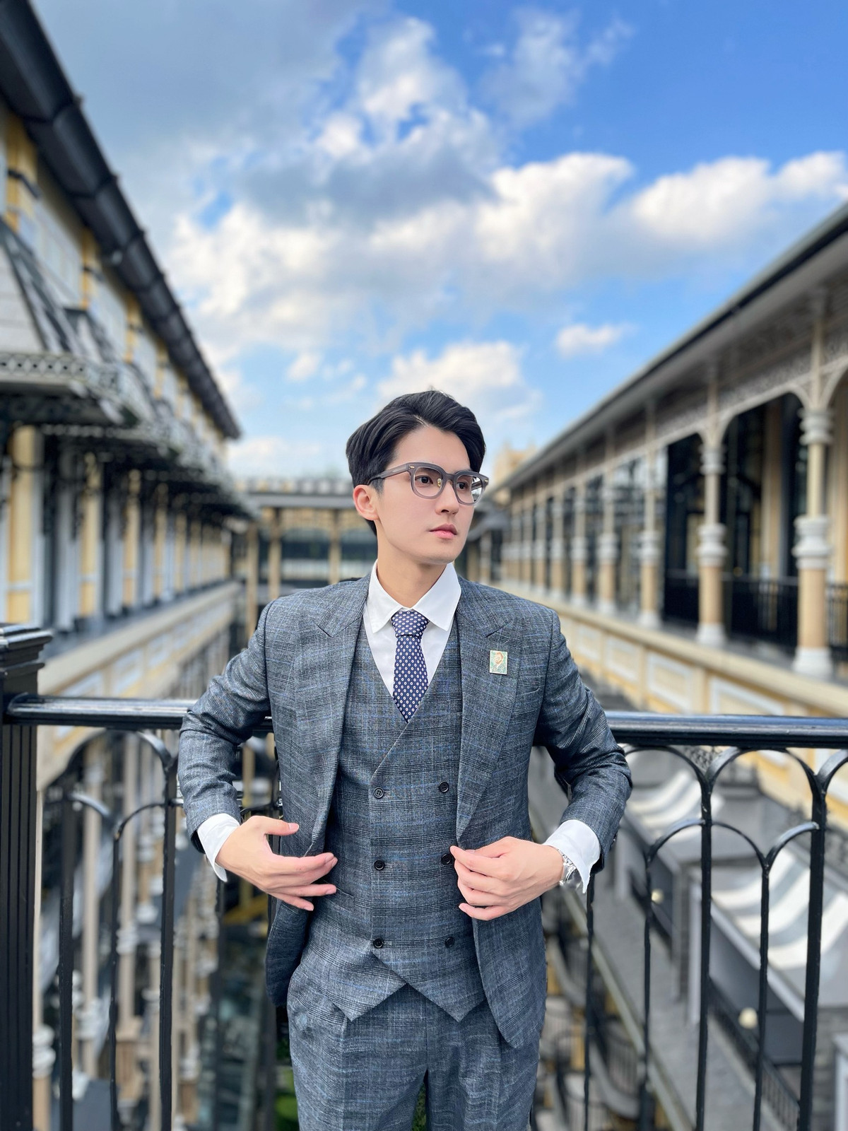 Theo dõi trang cá nhân của Nguyên Trực có thể thấy, mỗi bài đăng của anh đều nhận được lượng tương tác lớn.