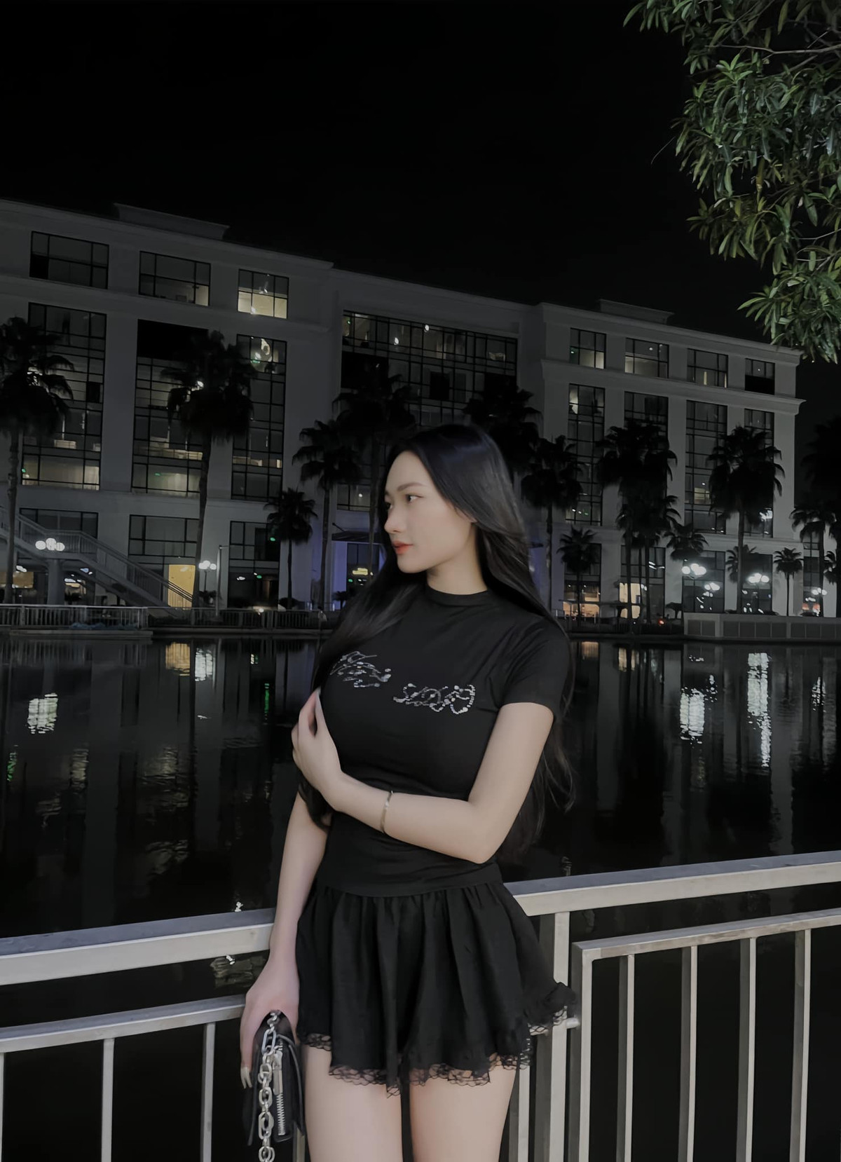 Màn "lột xác" ngoại hình của Dạ Thảo khiến nhiều người bất ngờ.