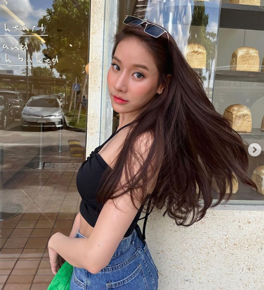 Cô sở hữu vóc dáng chuẩn đẹp với ba vòng "hút mắt".