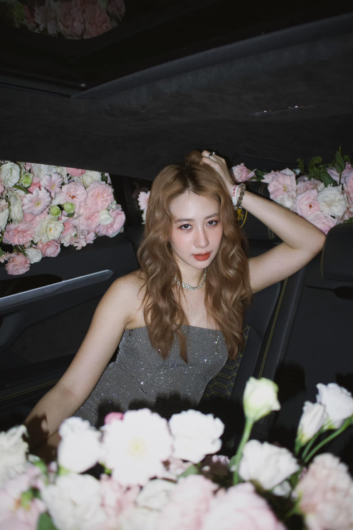 Vốn đã nổi tiếng là cựu hot girl Hà thành, Kiều Ly Phạm càng được nhiều người biết đến hơn khi xuất hiện với vai trò nữ chính trong một tập phát sóng của Người Ấy Là Ai cách đây 3 năm.