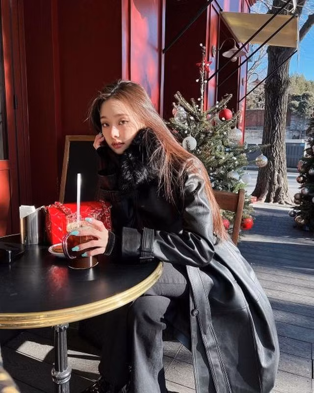 Song Ji A được nhiều người biết tới khi tham gia chương trình hẹn hò Địa ngục độc thân (Single's Inferno).