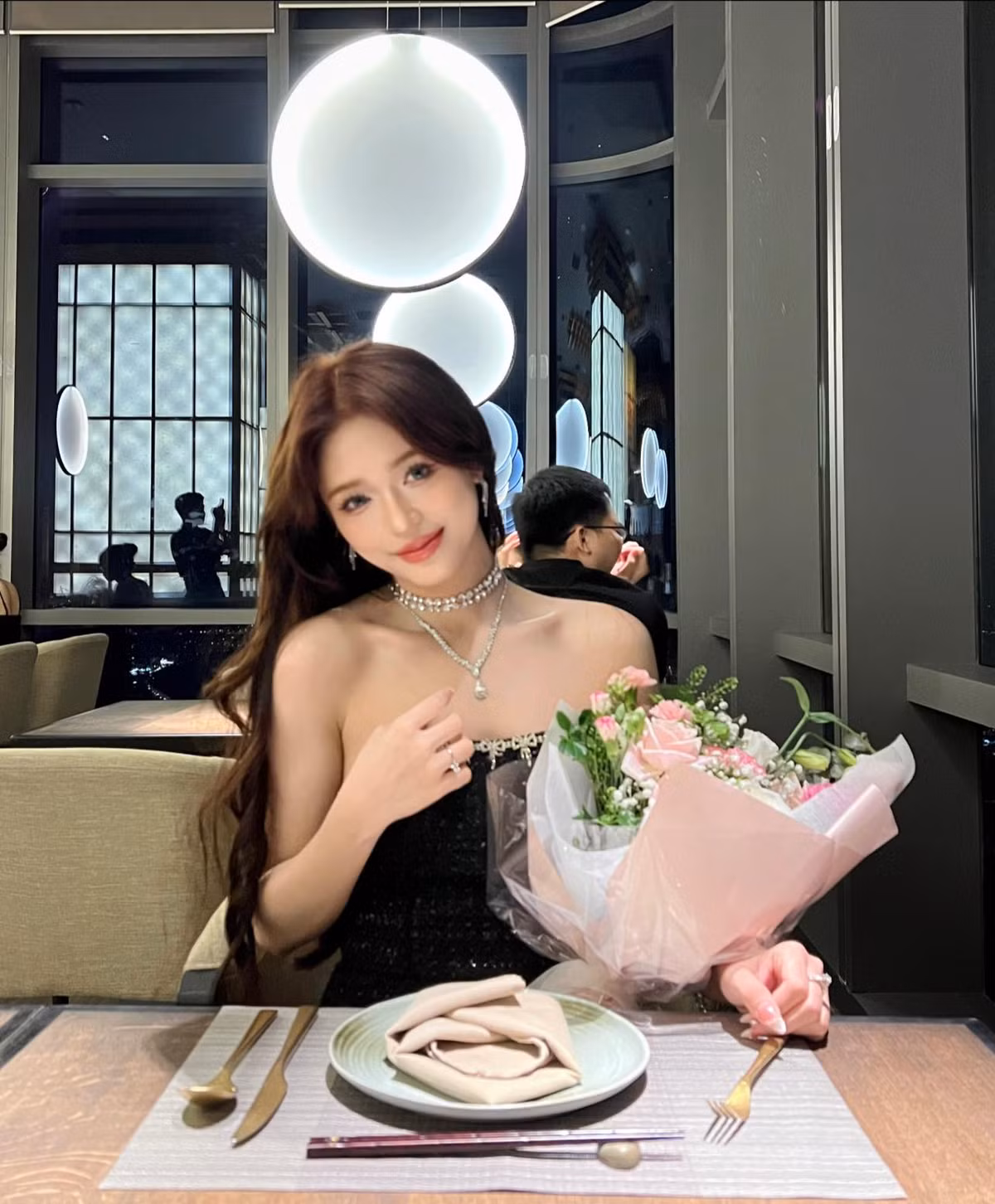 Mỗi hình ảnh của cô đăng tải trên mạng xã hội đều thu hút hàng nghìn lượt "thả tim".